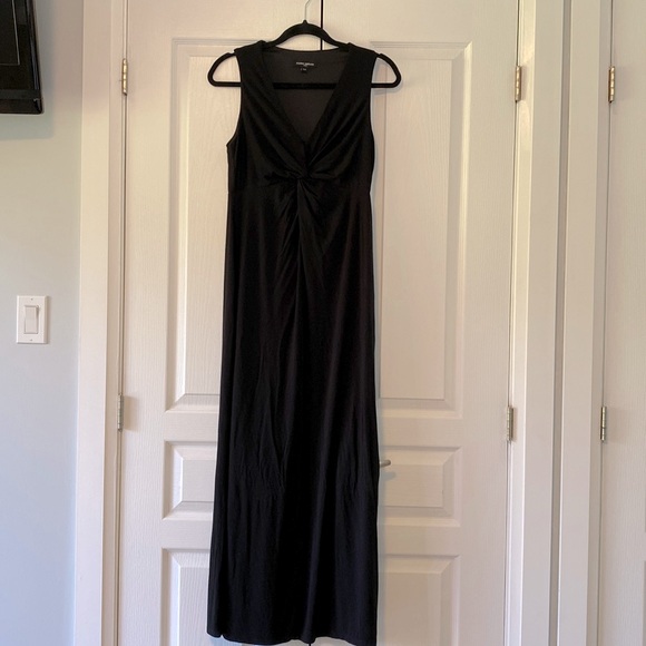 $9 CLEARANCE - Mario Seranni Black Maxi Dress - Picture 1 of 6